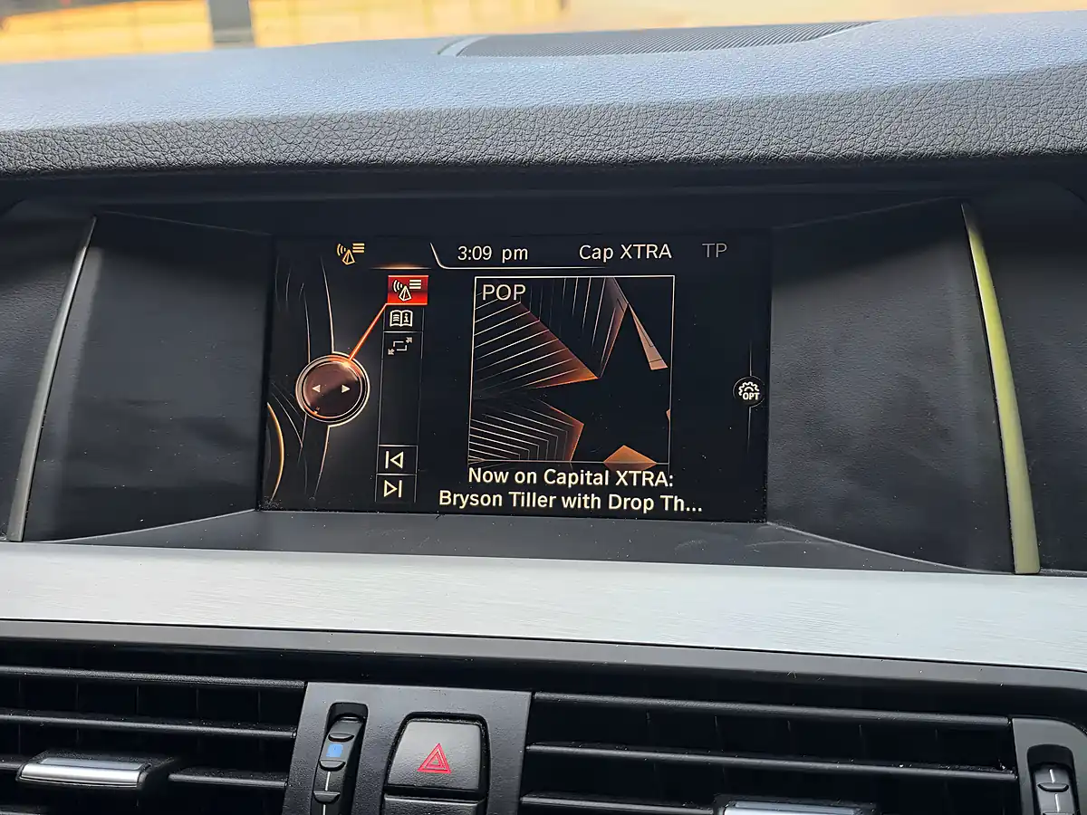 Used 2015 BMW 5 Series Se Black - Interior and Exterior details 14