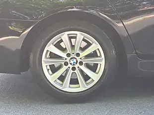 Used 2015 BMW 5 Series Se Black - Interior and Exterior details 18