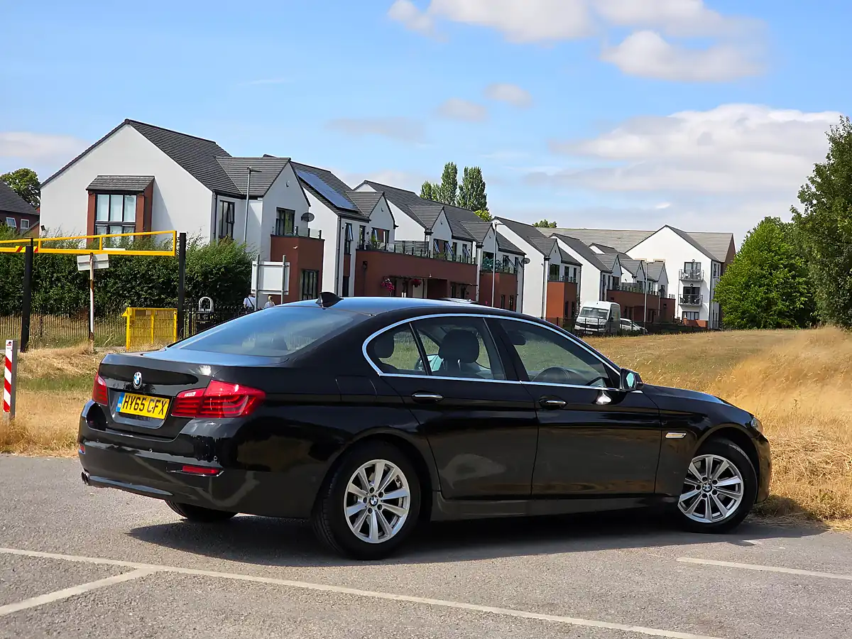 Used 2015 BMW 5 Series Se Black - Interior and Exterior details 7