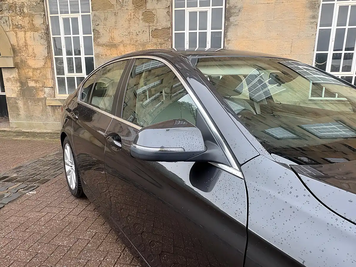 Used 2015 BMW 5 Series Se Grey - Interior and Exterior details 10