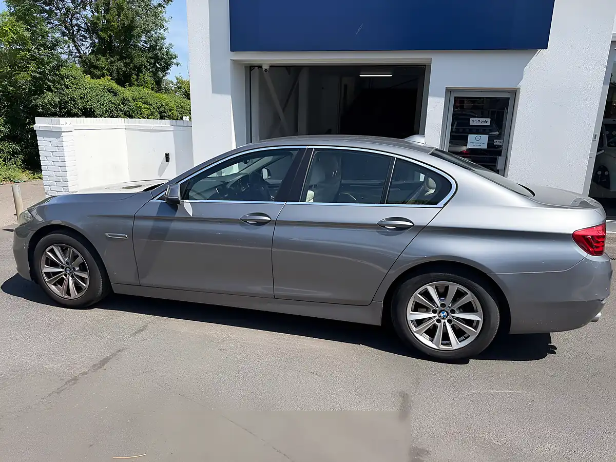 Used 2015 BMW 5 Series Se Grey - Interior and Exterior details 5
