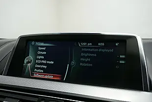 Used 2015 BMW 6 Series M Sport Glacier Silver - Interior and Exterior details 20
