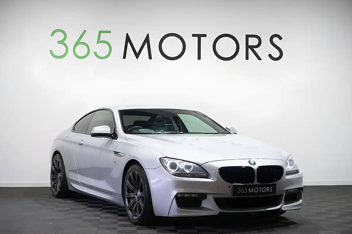 Used 2015 BMW 6 Series M Sport Glacier Silver - Interior and Exterior details 3