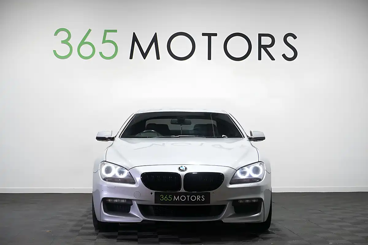 Used 2015 BMW 6 Series M Sport Glacier Silver - Interior and Exterior details 6
