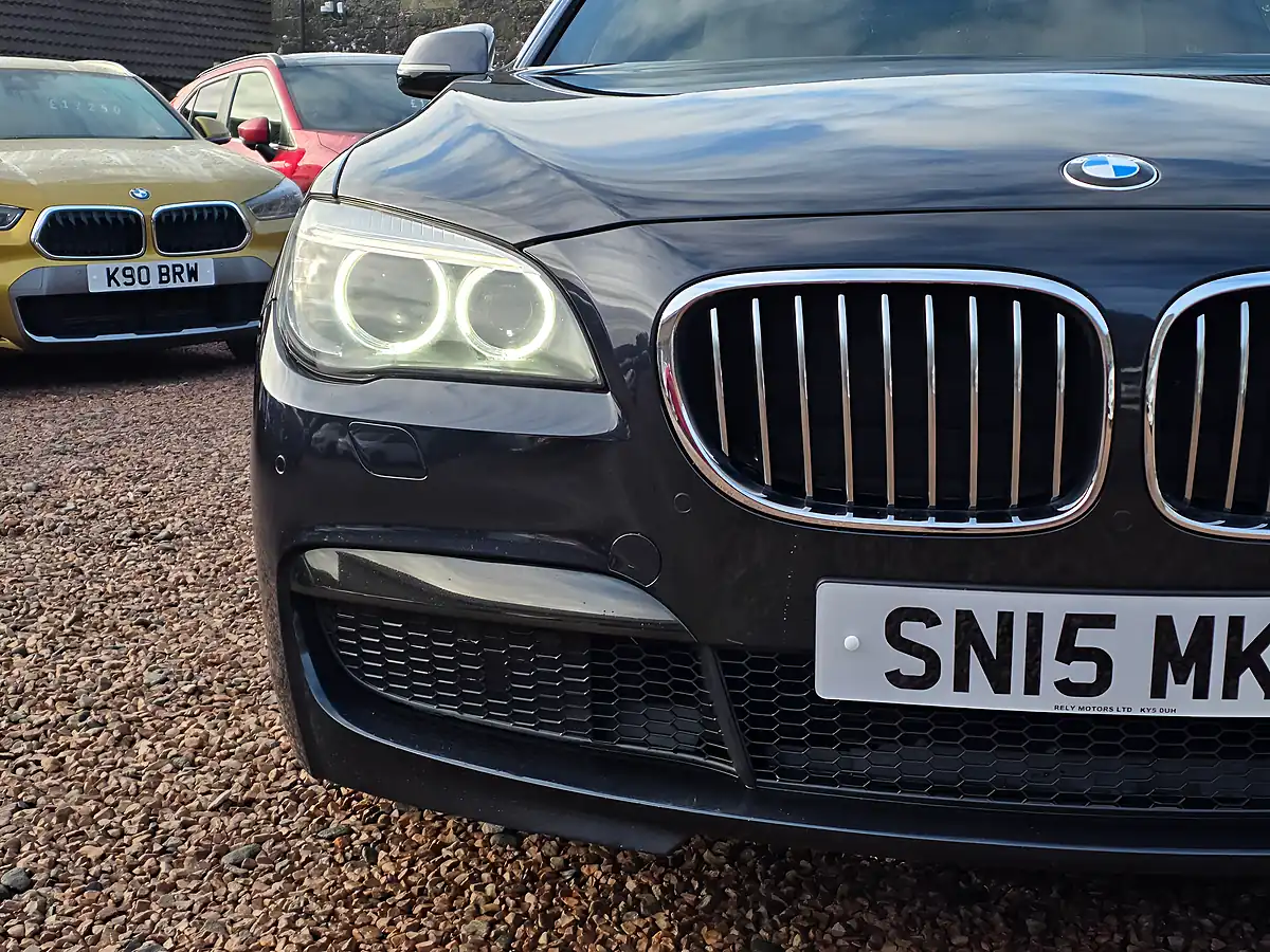 Used 2015 BMW 7 Series M Sport Carbon Black Metallic - Interior and Exterior details 4