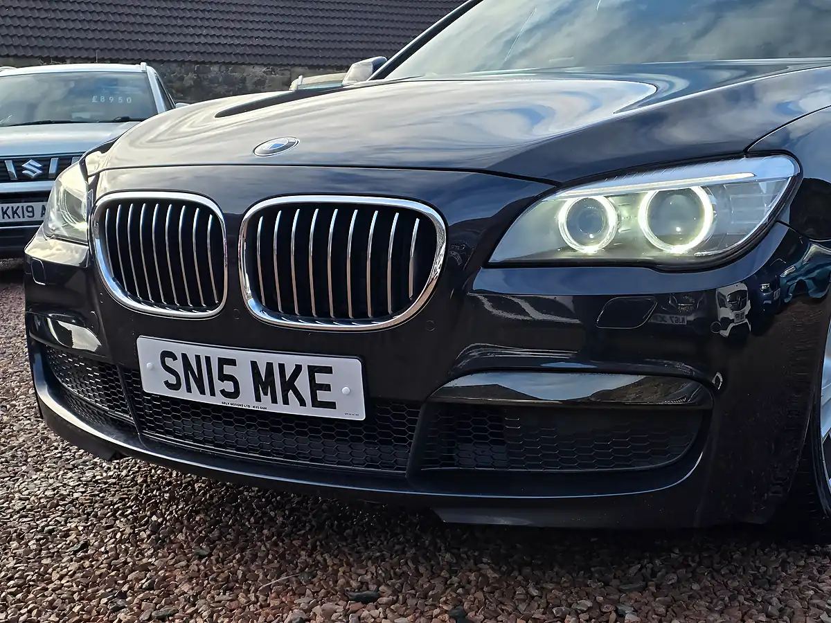 Used 2015 BMW 7 Series M Sport Carbon Black Metallic - Interior and Exterior details 6