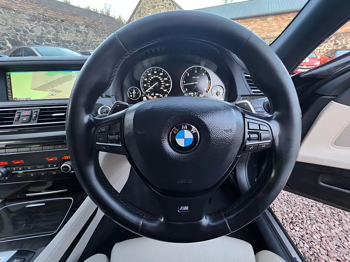 Used 2015 BMW 7 Series M Sport Carbon Black Metallic - Interior and Exterior details 9
