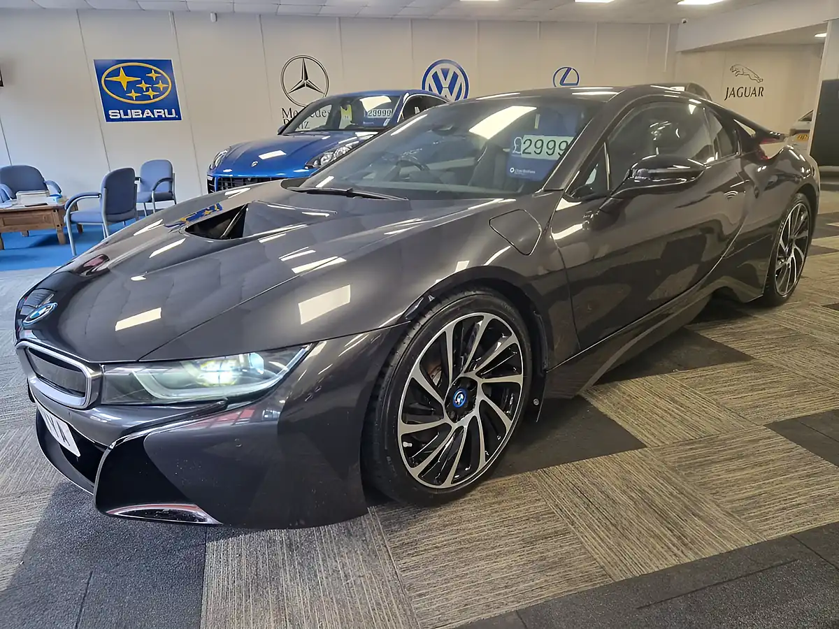 Used 2015 BMW I8 Coupe Grey - Front View