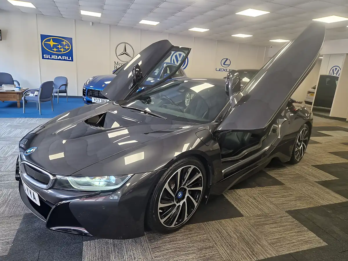 Used 2015 BMW I8 Coupe Grey - Interior and Exterior details 2
