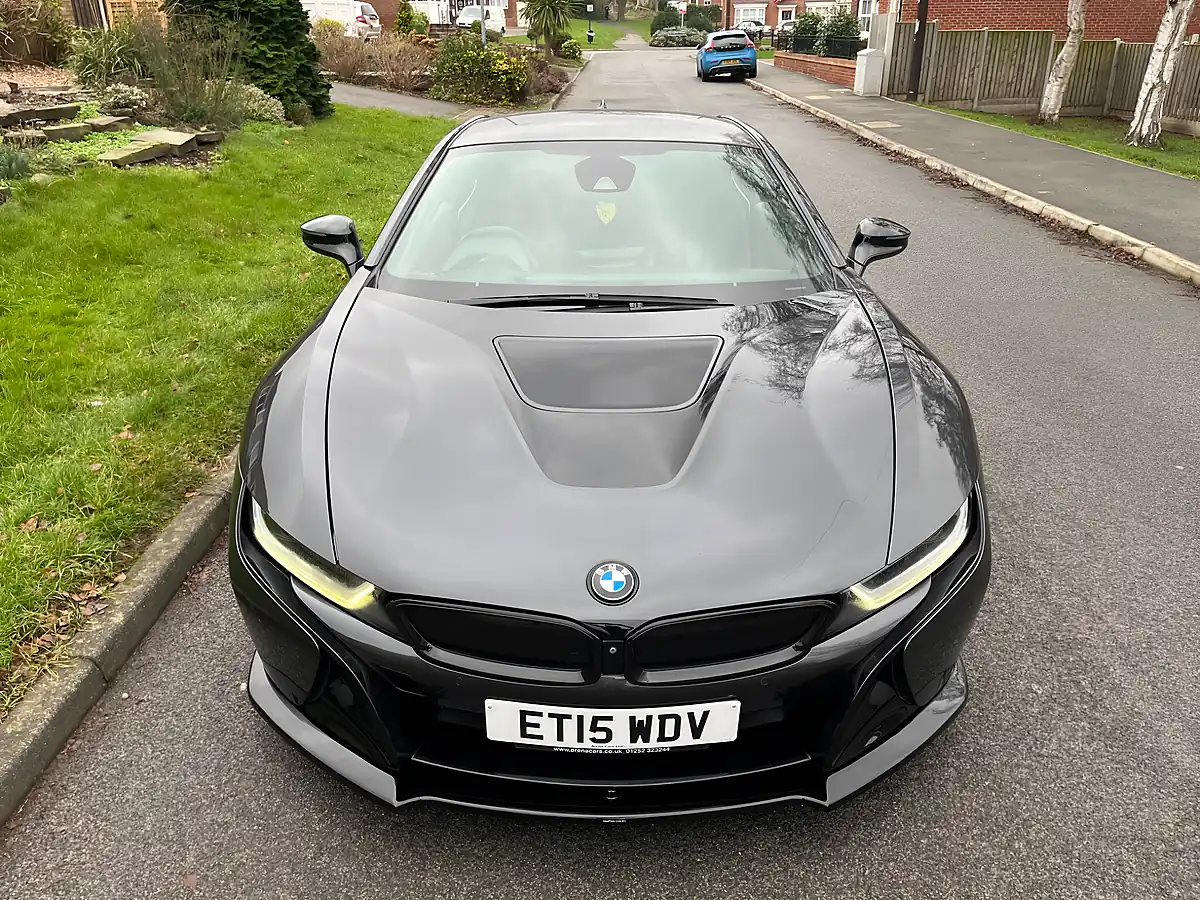 Used 2015 BMW i8 Pure Impulse Design - Interior and Exterior details 11