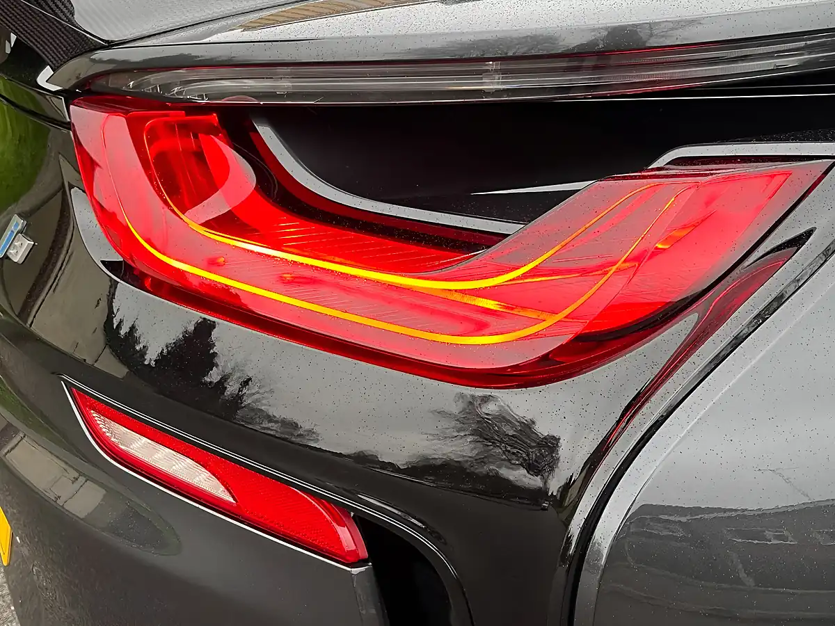 Used 2015 BMW i8 Pure Impulse Design - Interior and Exterior details 12