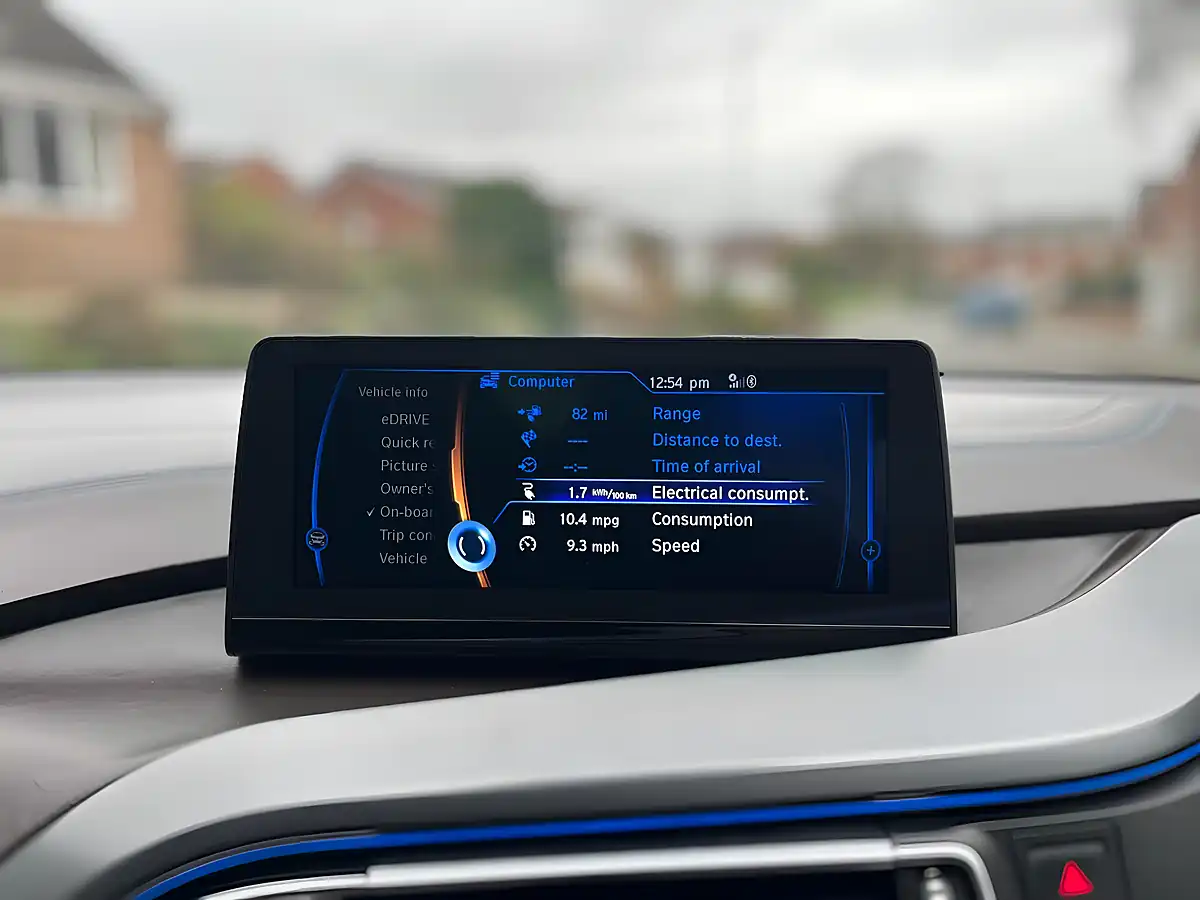 Used 2015 BMW i8 Pure Impulse Design - Interior and Exterior details 17