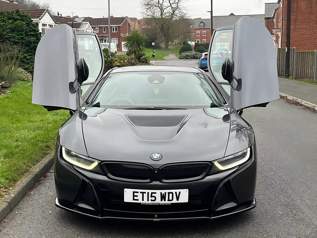 Used 2015 BMW i8 Pure Impulse Design - Interior and Exterior details 2