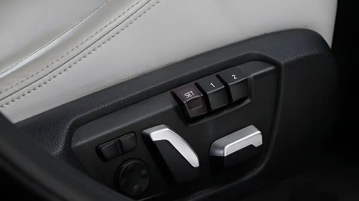 Used 2015 BMW M3 Black - Interior and Exterior details 17