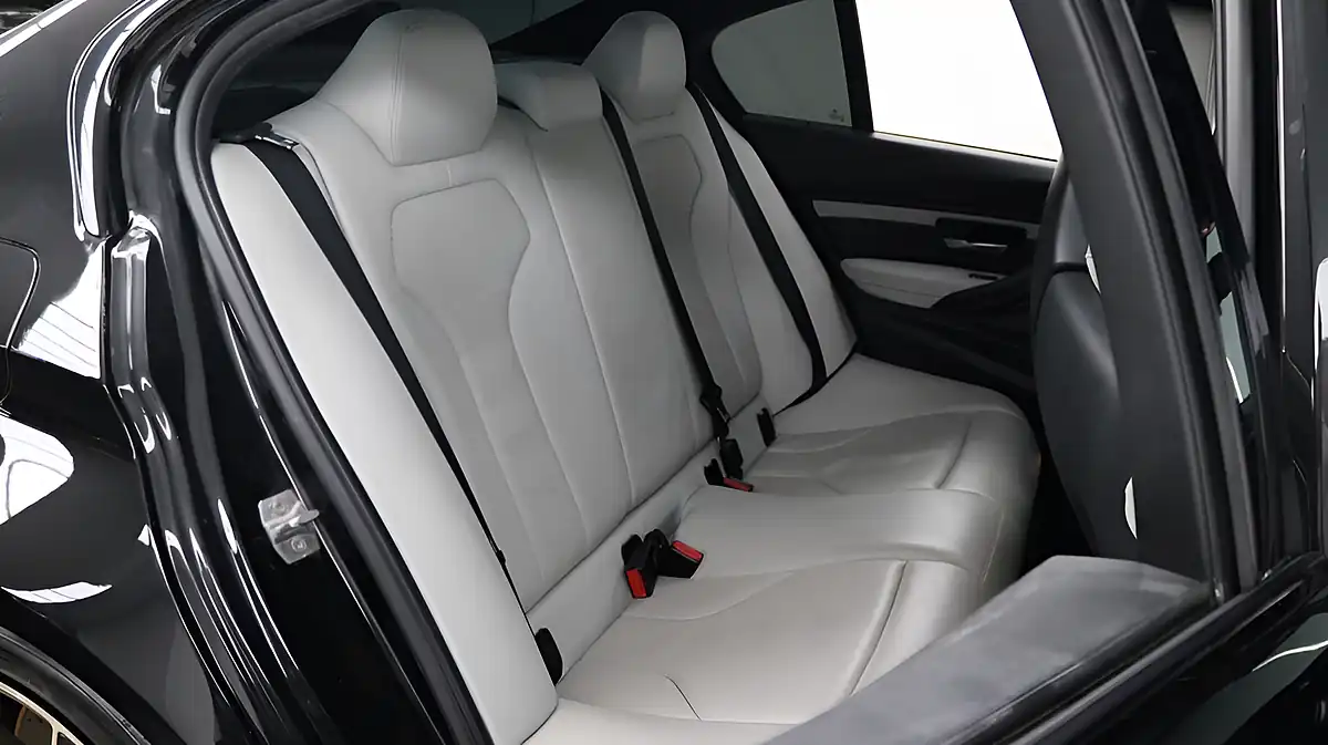 Used 2015 BMW M3 Black - Interior and Exterior details 18