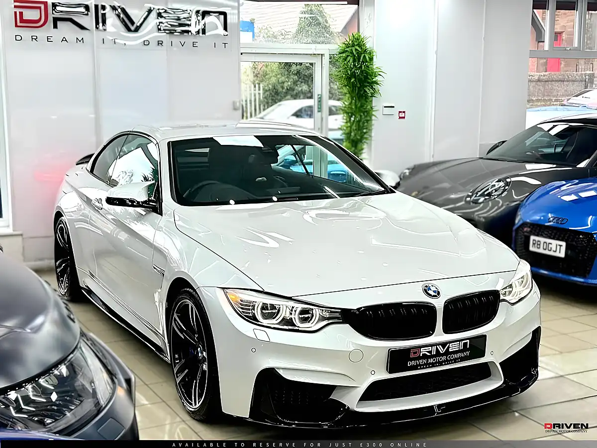 Used 2015 BMW M4 Competition White - Interior and Exterior details 5