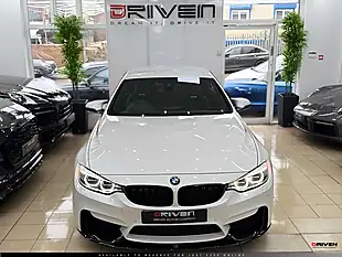 Used 2015 BMW M4 Competition White - Interior and Exterior details 9