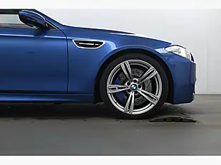 Used 2015 BMW M5 Blue - Interior and Exterior details 15