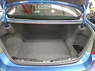 Used 2015 BMW M5 Blue - Interior and Exterior details 20