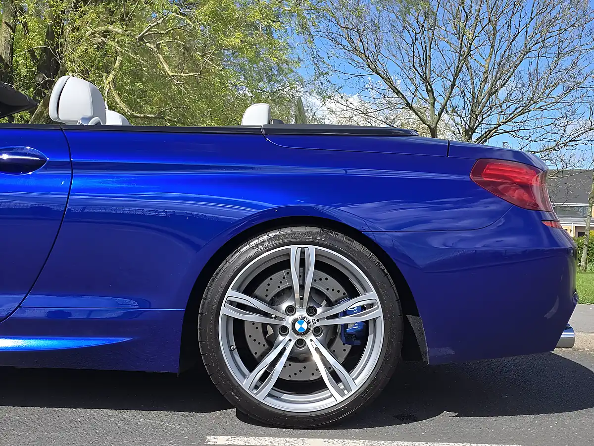 Used 2015 BMW M6 Convertible San Marino Blue - Interior and Exterior details 7