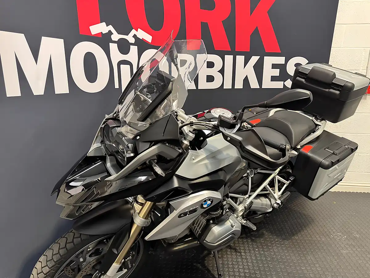 Used 2015 BMW R 1200 Gs - Interior and Exterior details 15