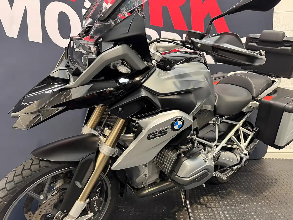Used 2015 BMW R 1200 Gs - Interior and Exterior details 16