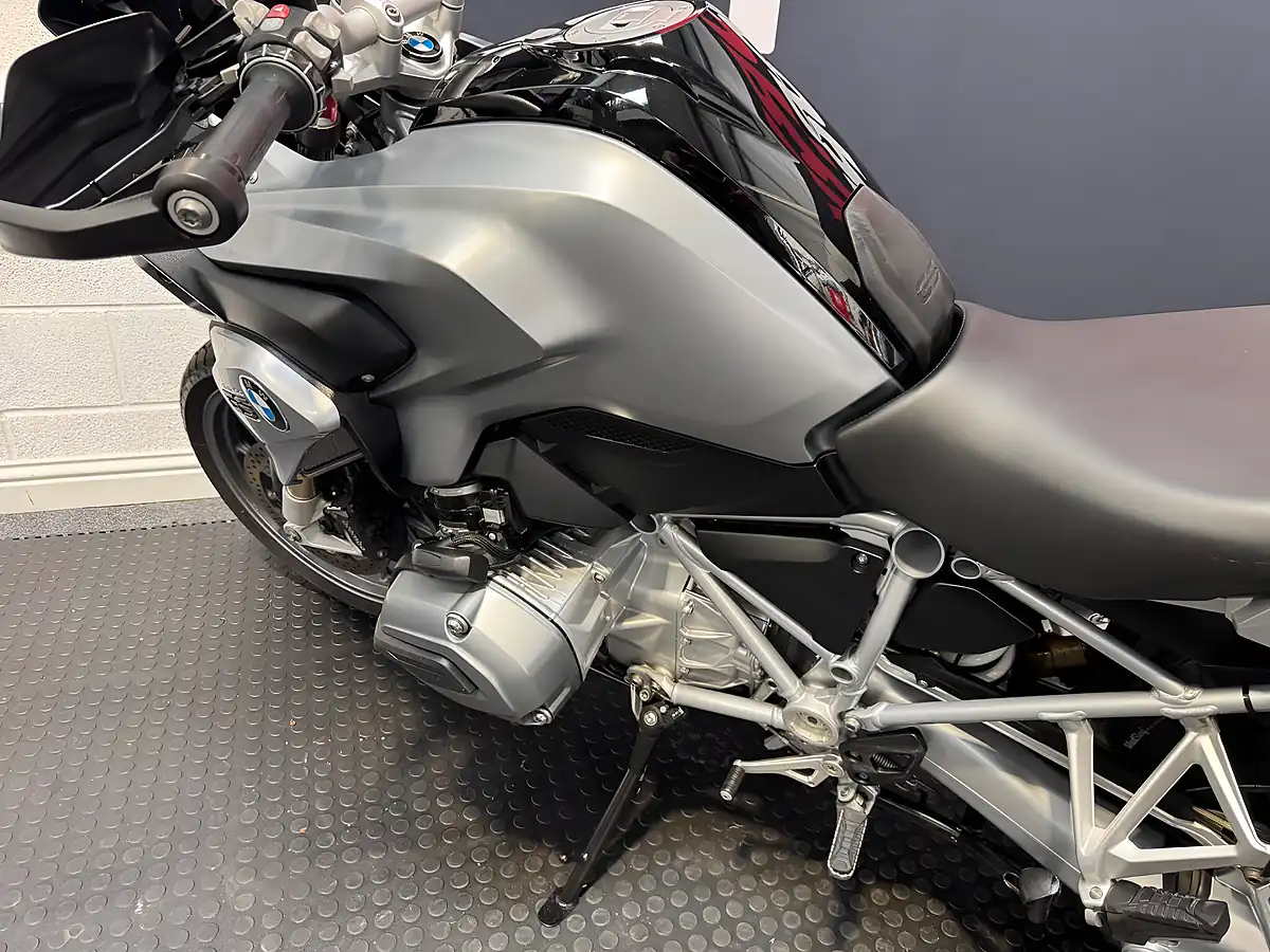 Used 2015 BMW R 1200 Gs - Interior and Exterior details 17
