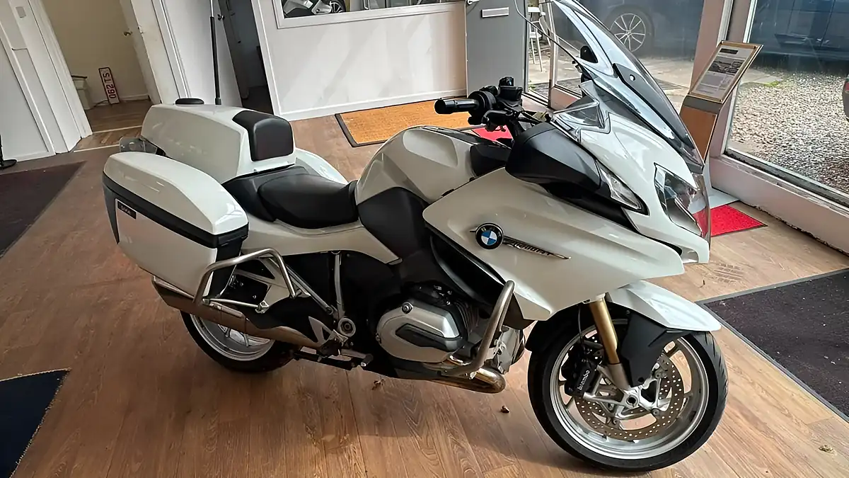 Used 2015 BMW R 1200 Rt Sports Tourer White - Interior and Exterior details 5