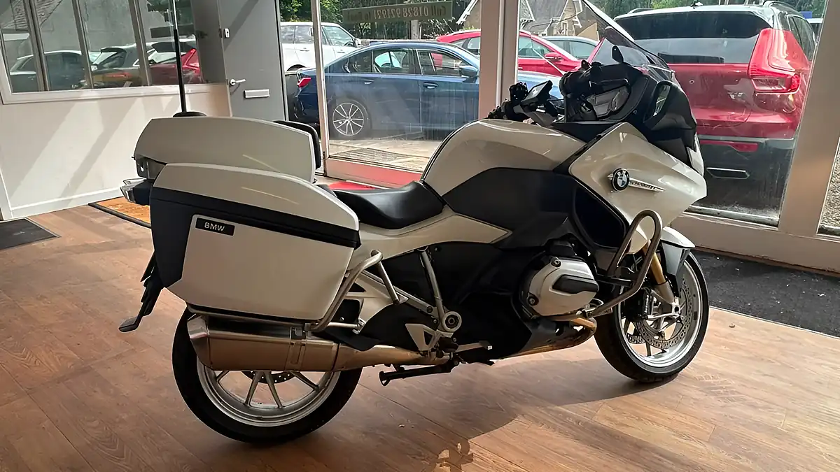 Used 2015 BMW R 1200 Rt Sports Tourer White - Interior and Exterior details 6