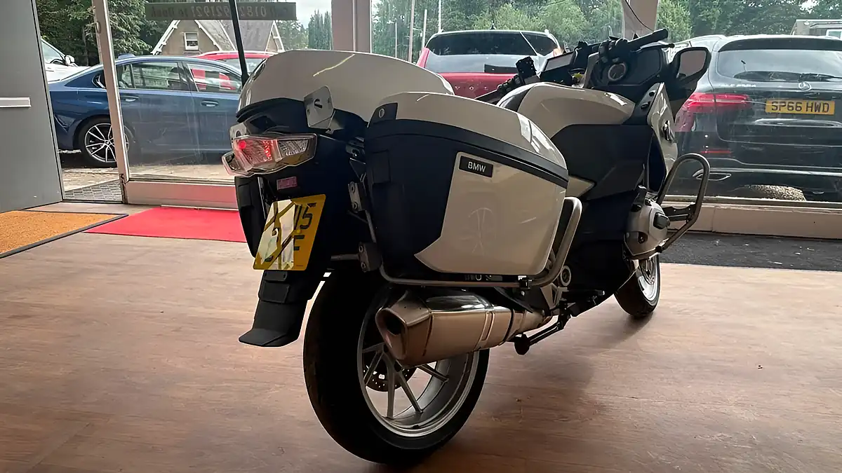 Used 2015 BMW R 1200 Rt Sports Tourer White - Interior and Exterior details 7