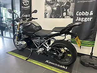Used 2015 BMW R1200R Naked Grey - Interior and Exterior details 20