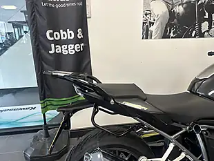 Used 2015 BMW R1200R Naked Grey - Interior and Exterior details 3