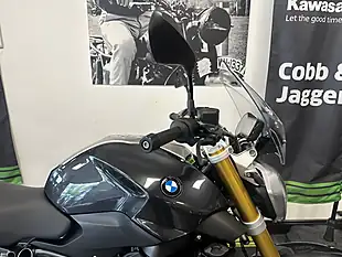 Used 2015 BMW R1200R Naked Grey - Interior and Exterior details 6