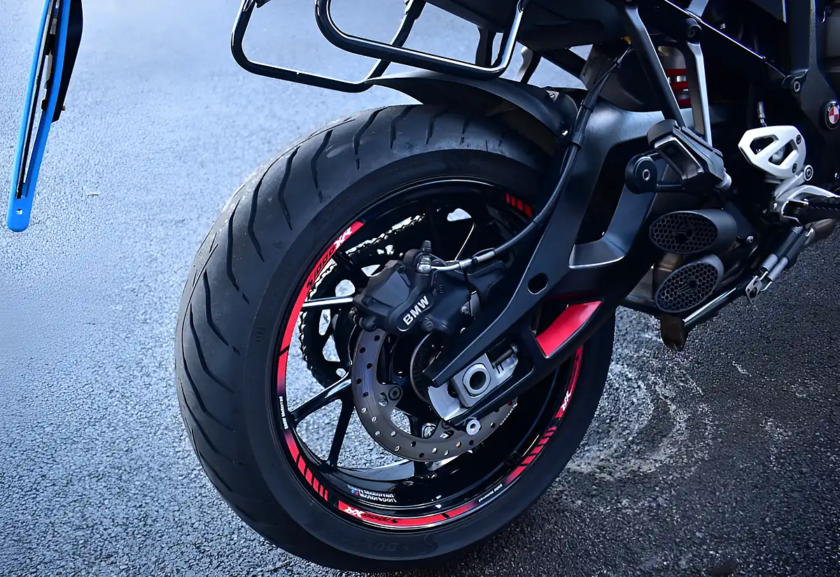 Used 2015 BMW S 1000 XR Sports Tourer Red - Interior and Exterior details 15