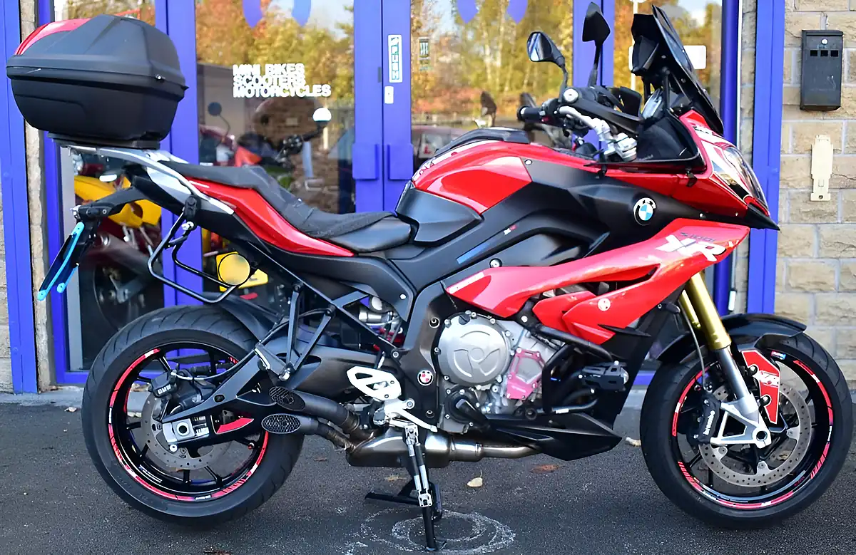 Used 2015 BMW S 1000 XR Sports Tourer Red - Interior and Exterior details 6