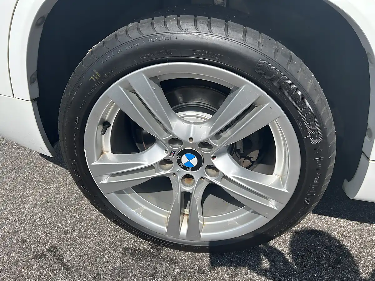 Used 2015 BMW X1 M Sport - Interior and Exterior details 14