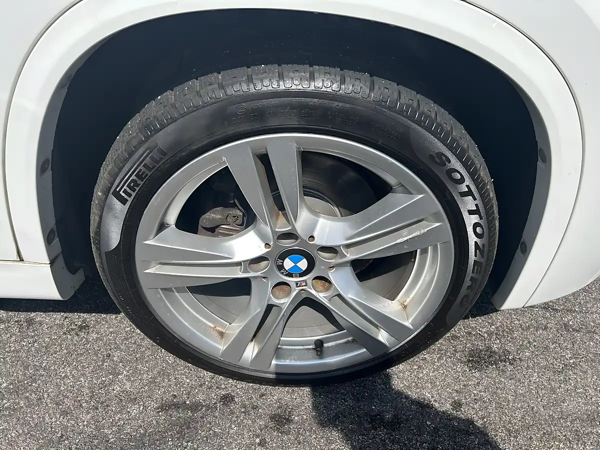 Used 2015 BMW X1 M Sport - Interior and Exterior details 15
