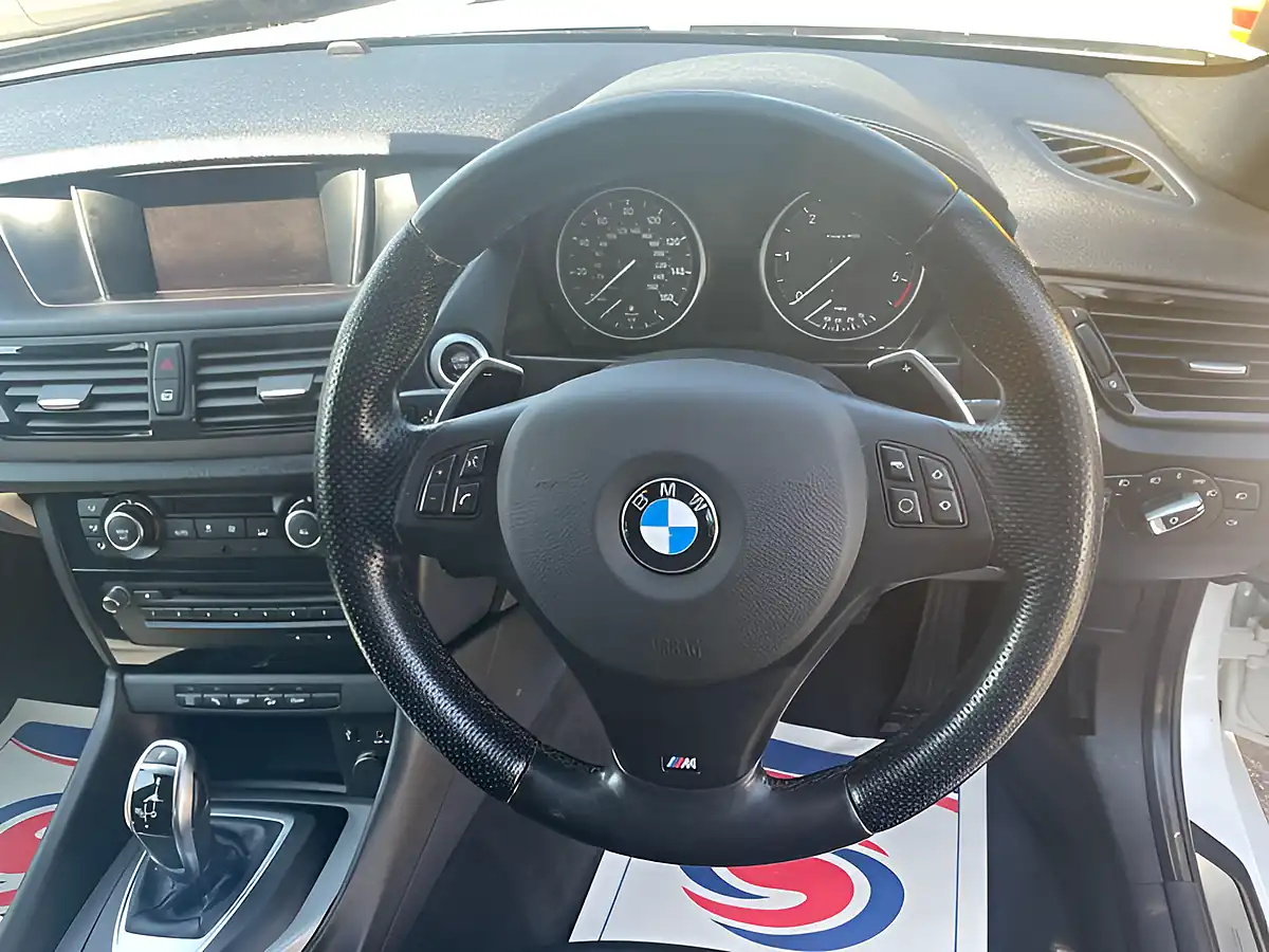 Used 2015 BMW X1 M Sport White - Interior and Exterior details 10