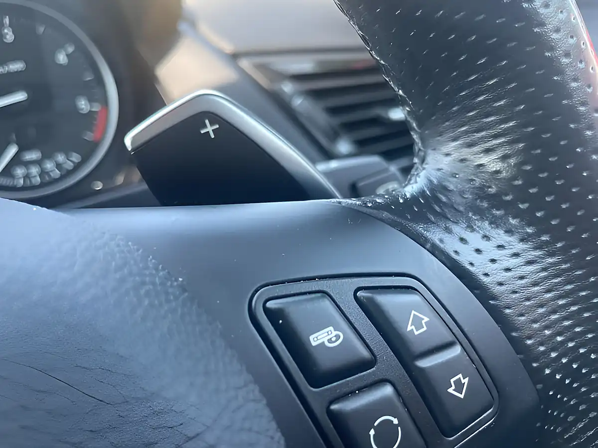 Used 2015 BMW X1 M Sport White - Interior and Exterior details 12