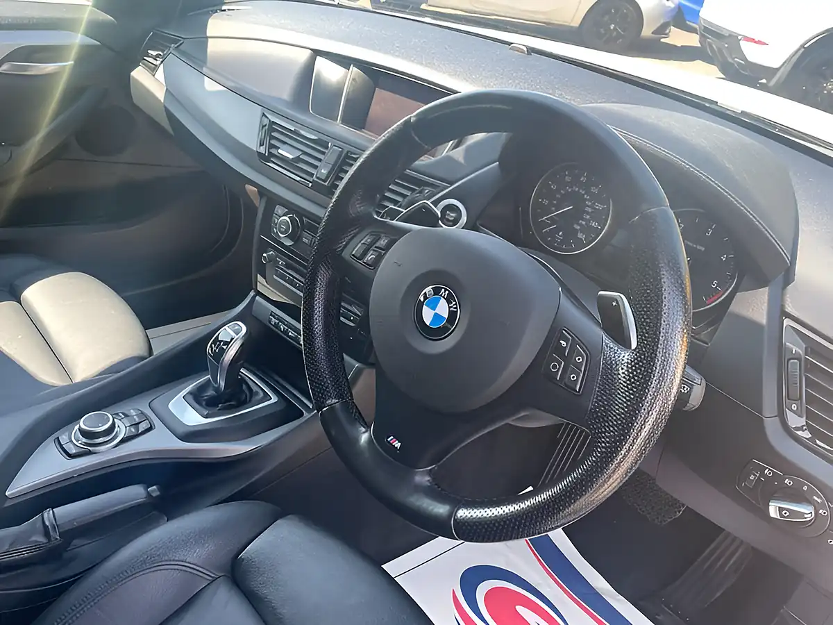 Used 2015 BMW X1 M Sport White - Interior and Exterior details 7