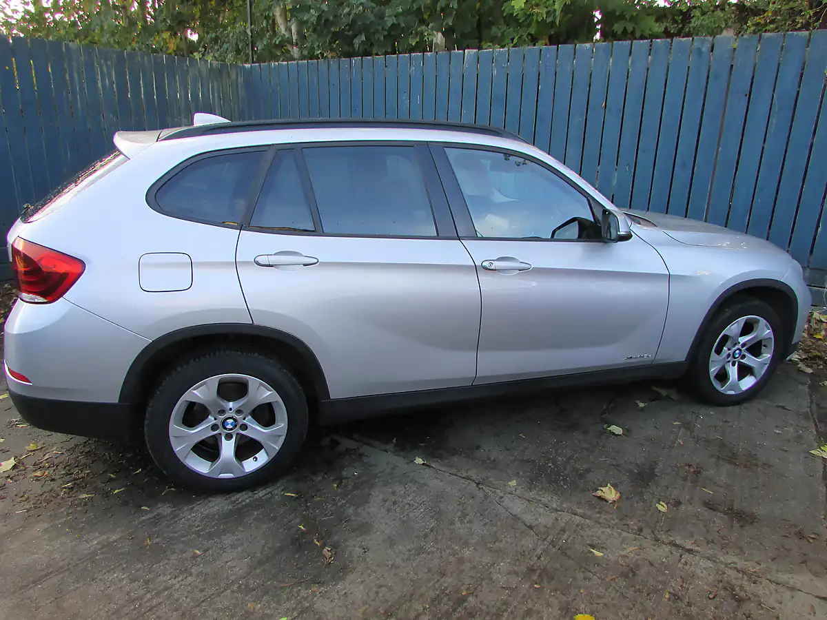 Used 2015 BMW X1 Se Glacier Silver Metallic - Interior and Exterior details 3