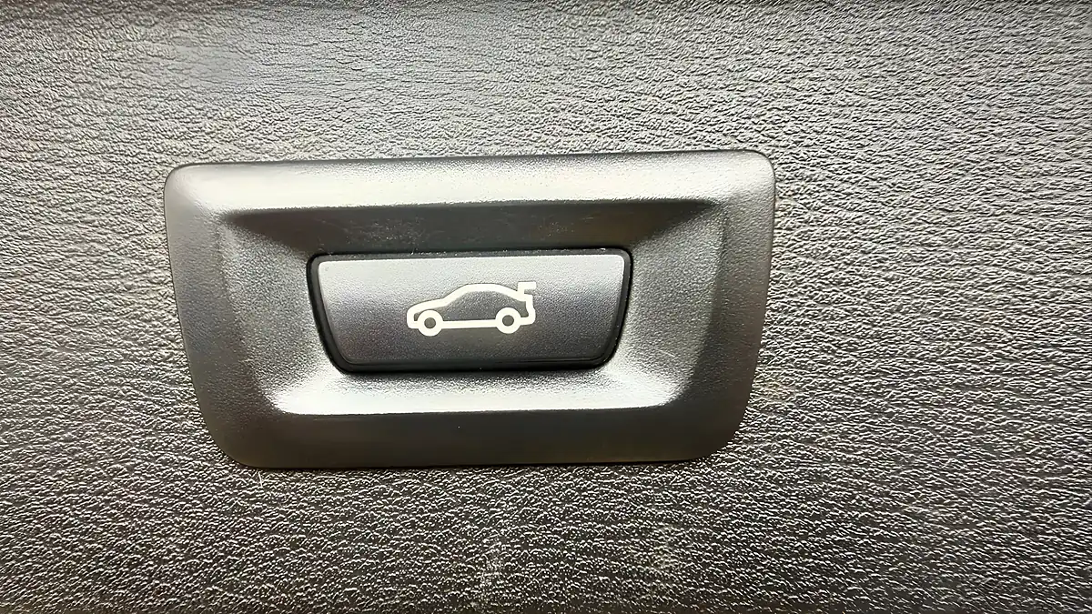 Used 2015 BMW X1 Sport Blue - Interior and Exterior details 16