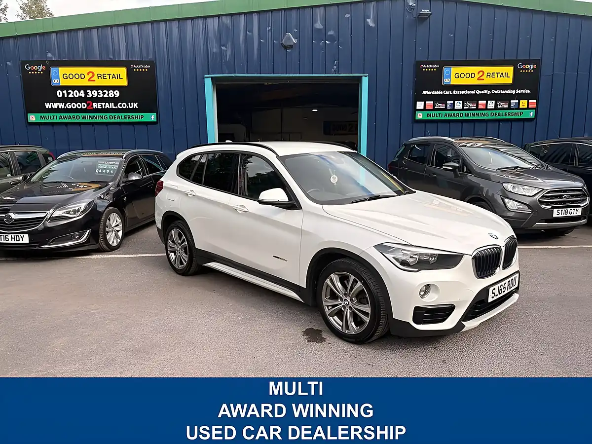 Used 2015 BMW X1 Sport Nav Plus White - Front View