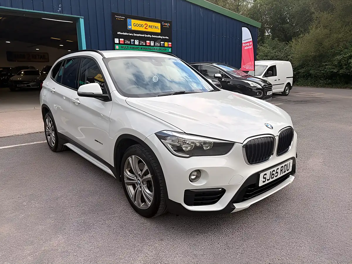 Used 2015 BMW X1 Sport Nav Plus White - Interior and Exterior details 7