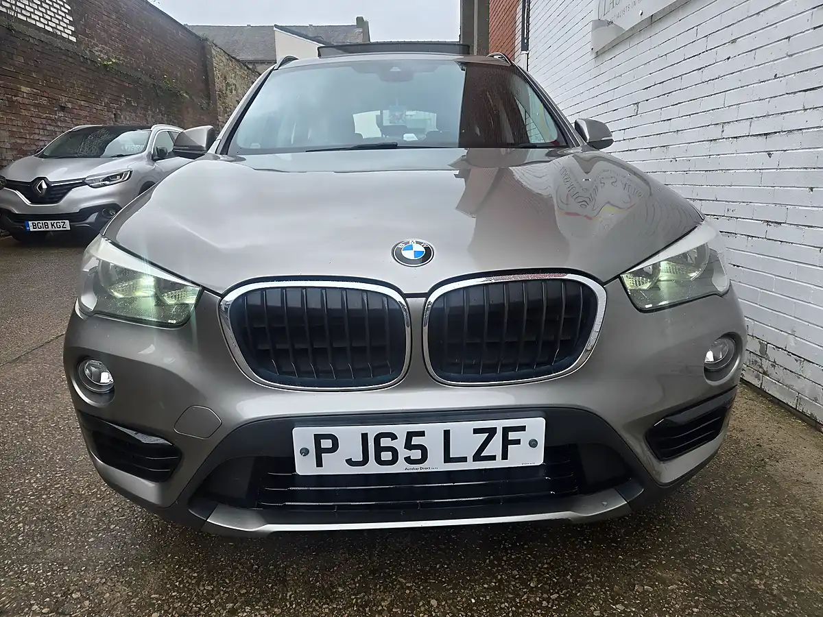 Used 2015 BMW X1 Sport Silver - Interior and Exterior details 2