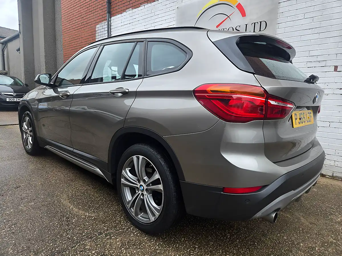 Used 2015 BMW X1 Sport Silver - Interior and Exterior details 4