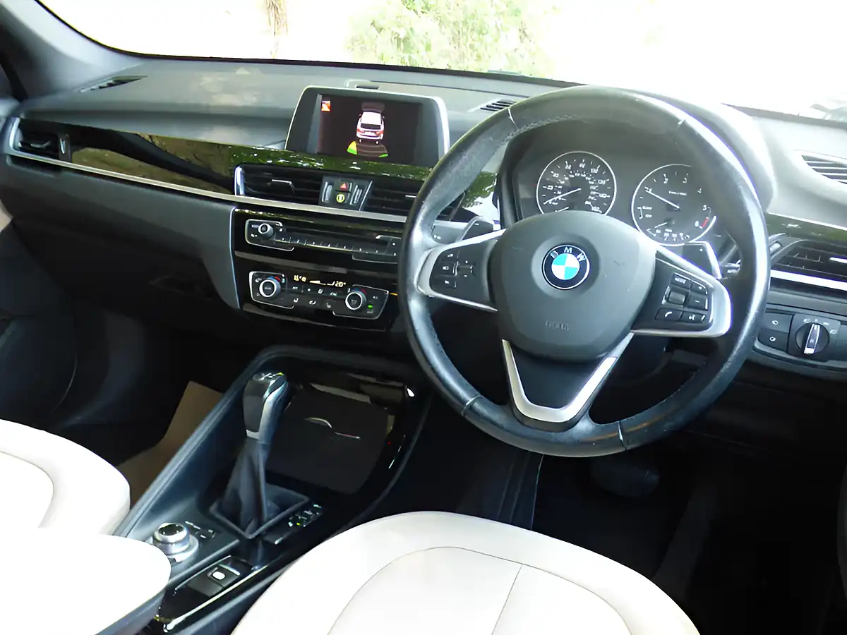 Used 2015 BMW X1 Xline Blue - Interior and Exterior details 11