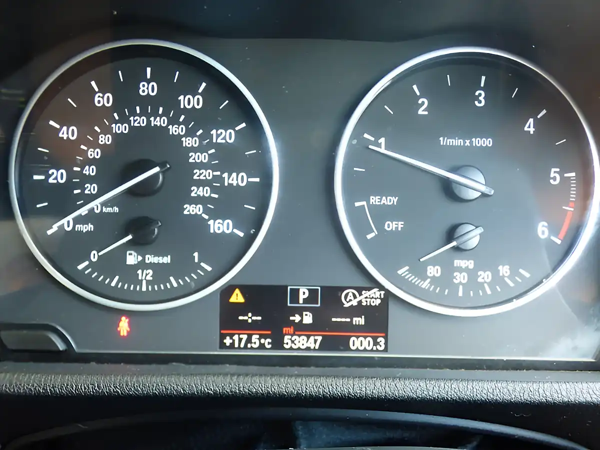 Used 2015 BMW X1 Xline Blue - Interior and Exterior details 17