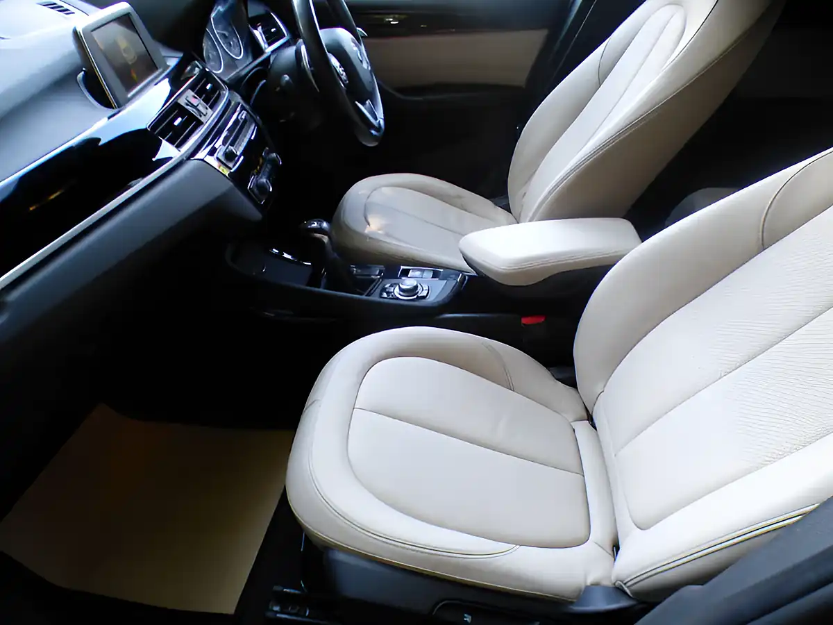 Used 2015 BMW X1 Xline Blue - Interior and Exterior details 9