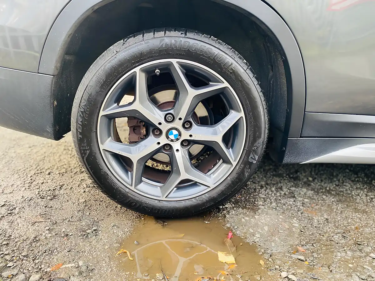 Used 2015 BMW X1 Xline Grey - Interior and Exterior details 10